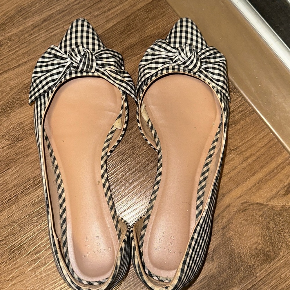 A new day pointed ballet flats gagnam black and white